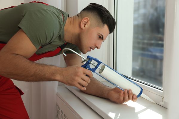 Window Caulking Repair in Huntersville