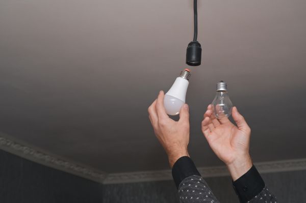 Light Bulbs Replacement in Huntersville