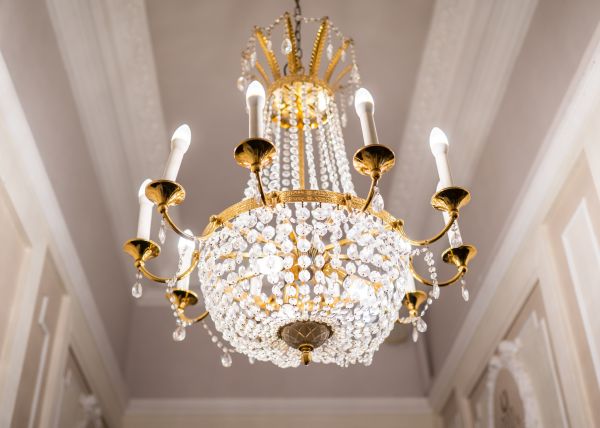 Chandelier Bulb Replacement in Huntersville