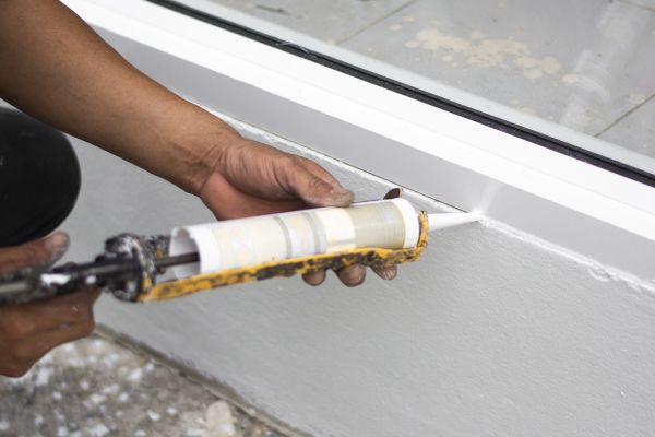 Caulk Replacement in Huntersville