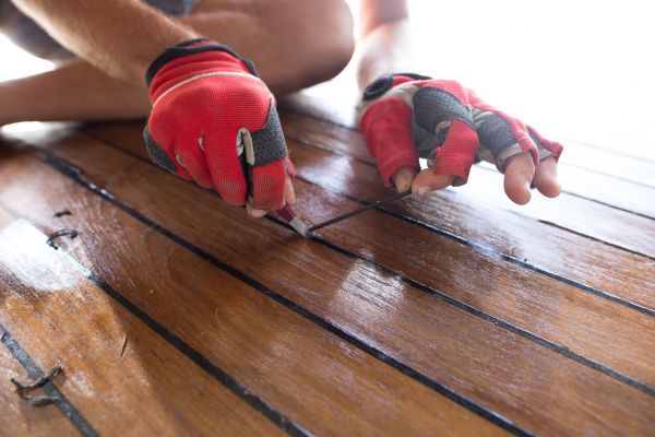 Deck Caulking in Huntersville